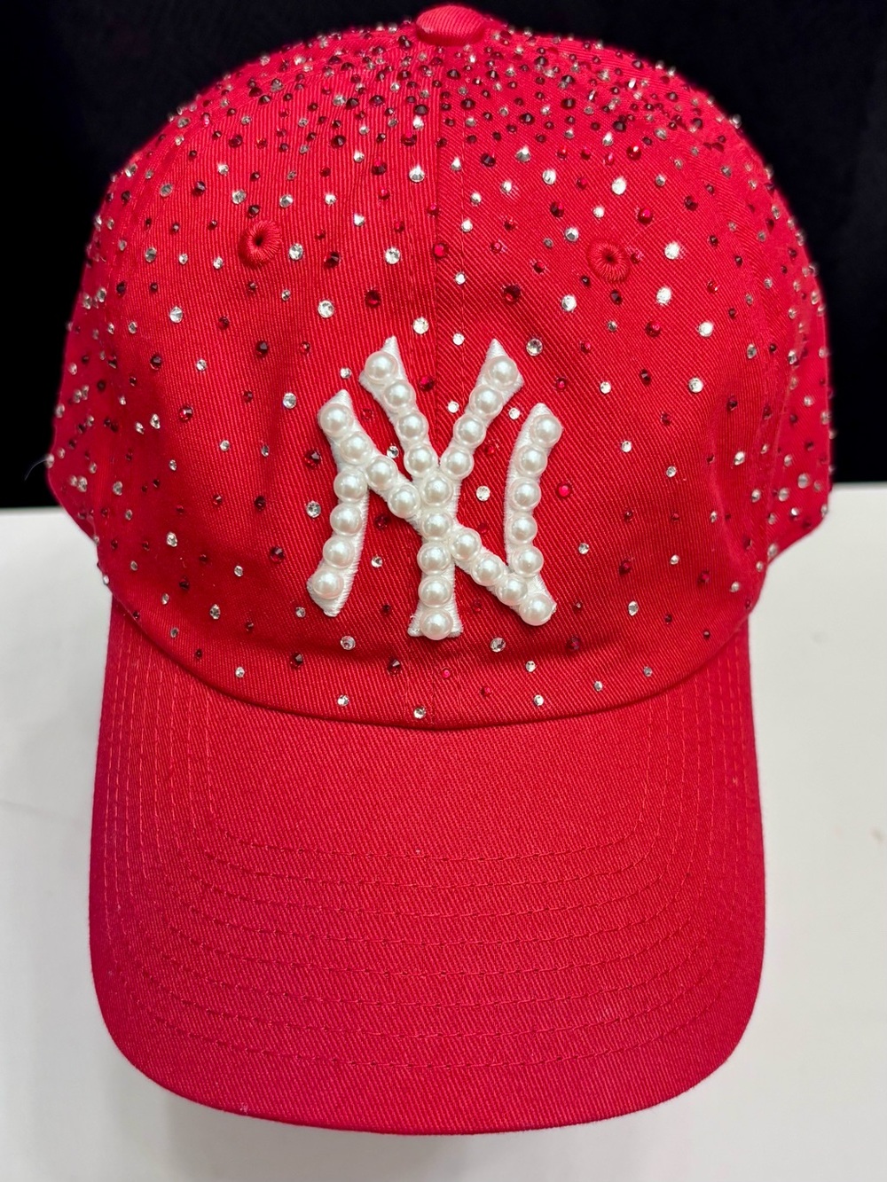 Red Pearl and Rhinestoned-Embellished Yankees Baseball Cap